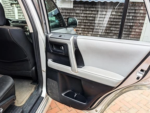 2010 Toyota 4Runner 5th Gen - Image 15 of 21