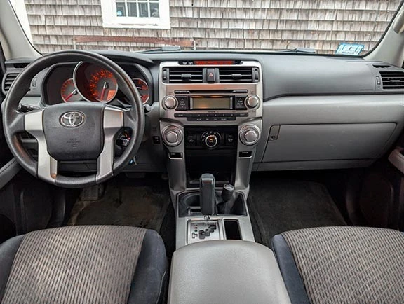2010 Toyota 4Runner 5th Gen - Image 11 of 21
