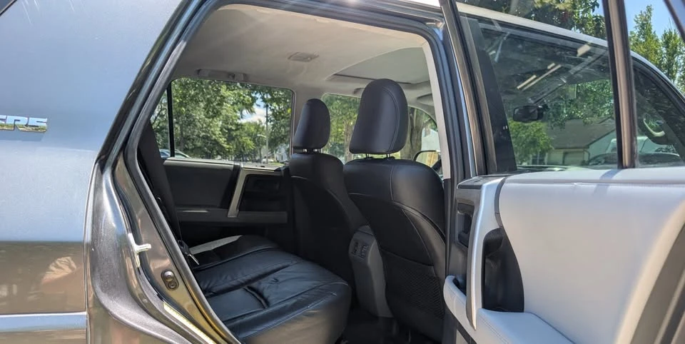 2010 Toyota 4Runner 5th Gen - Image 15 of 20