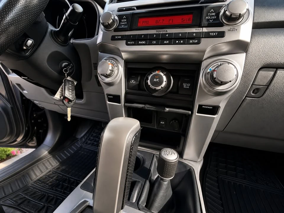2010 Toyota 4Runner 5th Gen - Image 18 of 20