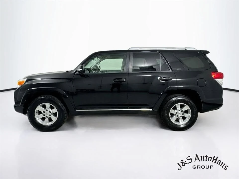 2010 Toyota 4Runner 5th Gen - Image 4 of 20