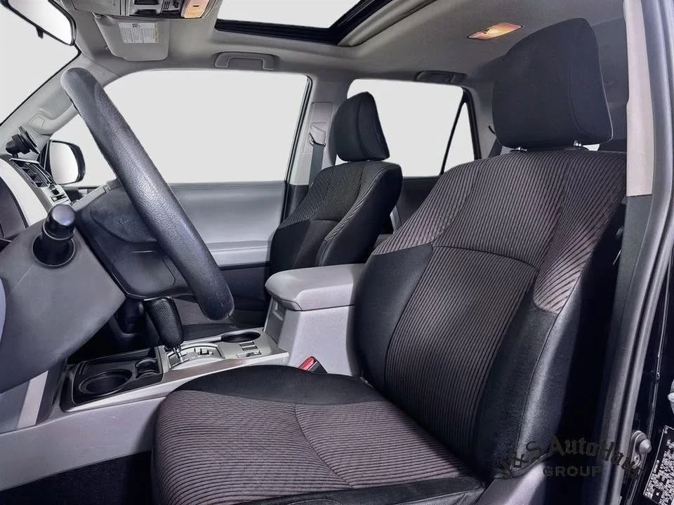2010 Toyota 4Runner 5th Gen - Image 11 of 20