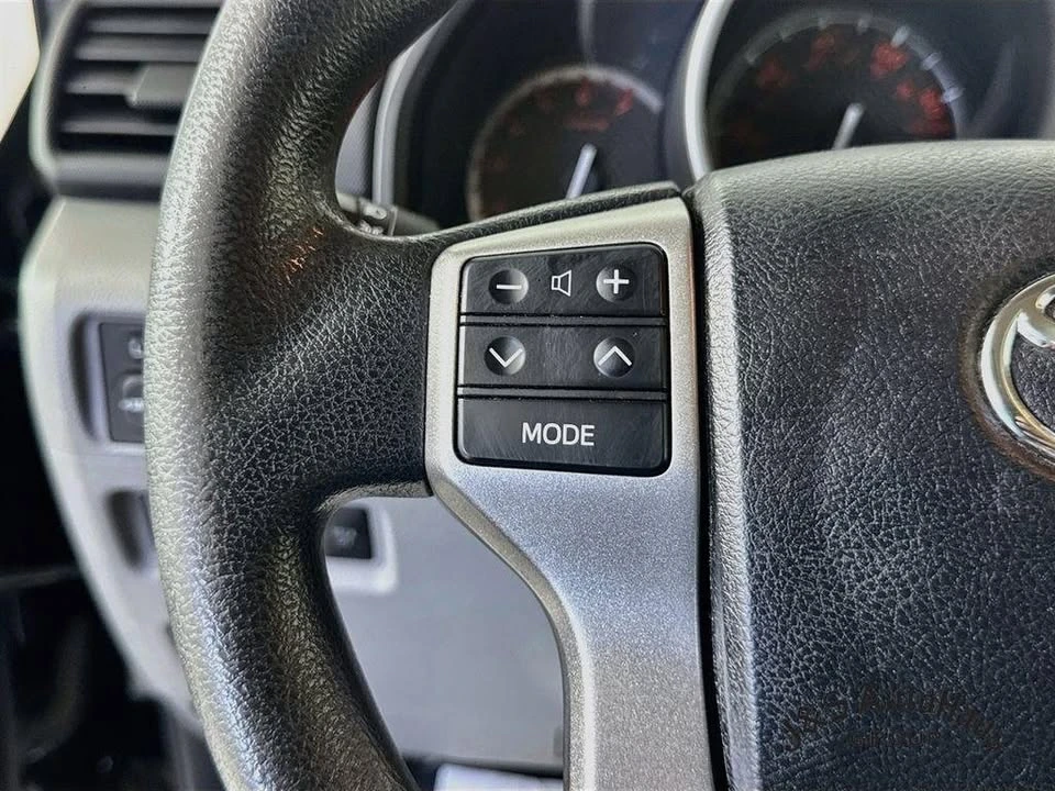 2010 Toyota 4Runner 5th Gen - Image 13 of 20