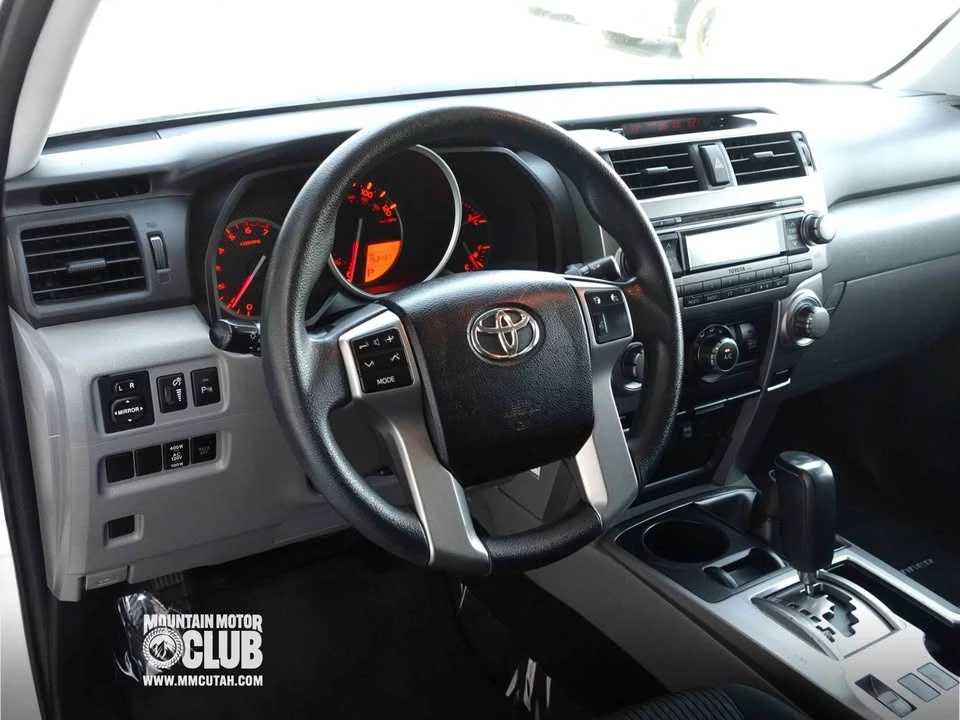 2010 Toyota 4Runner 5th Gen - Image 8 of 20