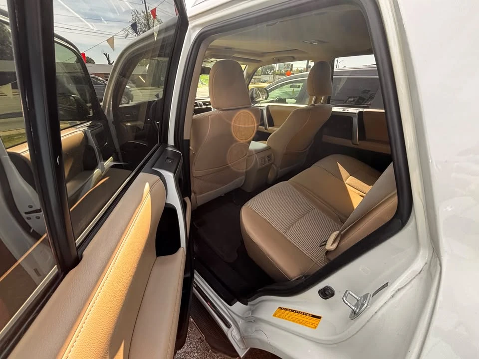 2010 Toyota 4Runner 5th Gen - Image 7 of 8
