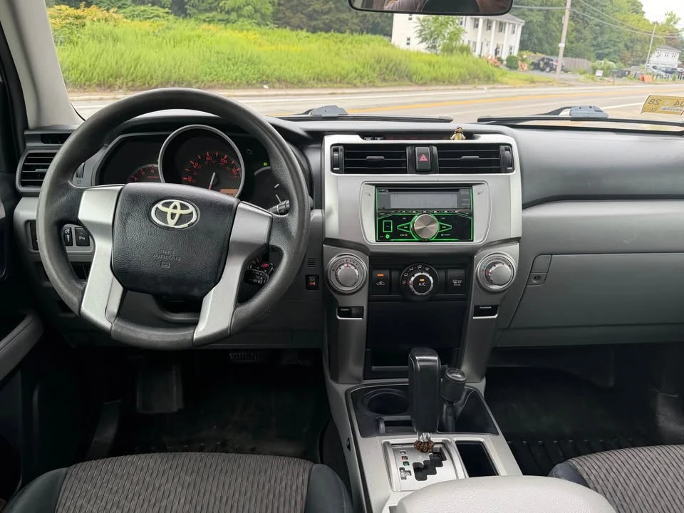2010 Toyota 4Runner 5th Gen - Image 10 of 14