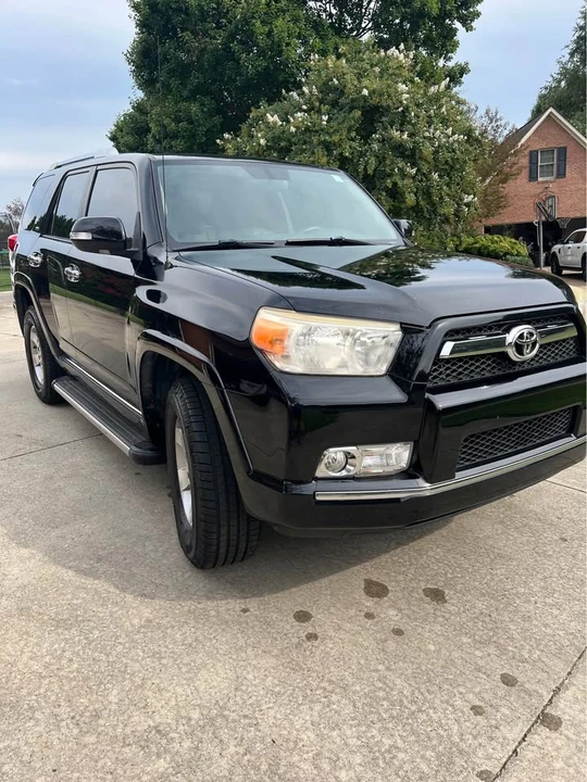 2010 Toyota 4Runner 5th Gen - Image 3 of 11