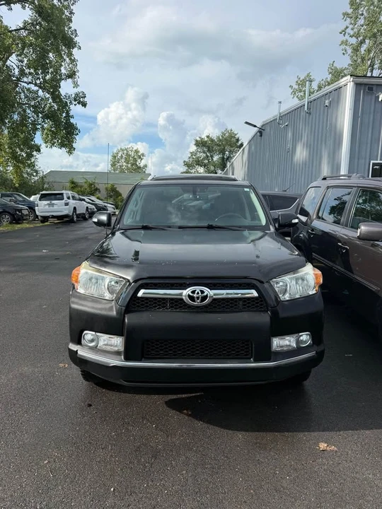 2010 Toyota 4Runner 5th Gen - Image 2 of 10