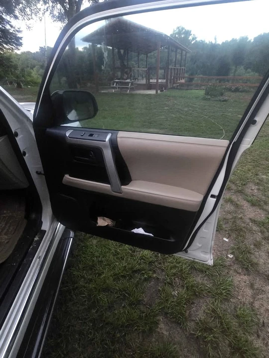 2010 Toyota 4Runner 5th Gen - Image 13 of 14
