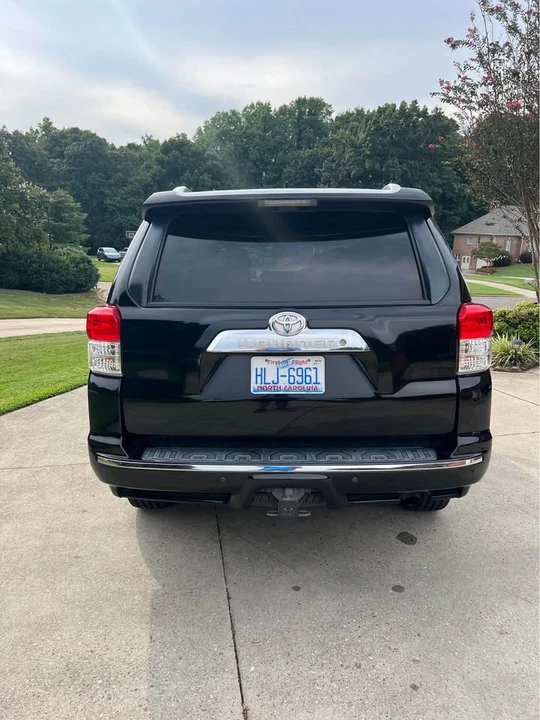2010 Toyota 4Runner 5th Gen - Image 5 of 11