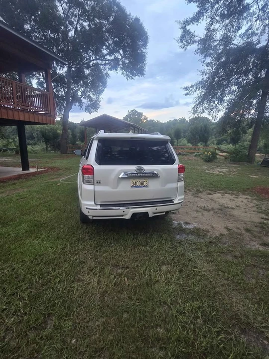 2010 Toyota 4Runner 5th Gen - Image 3 of 14