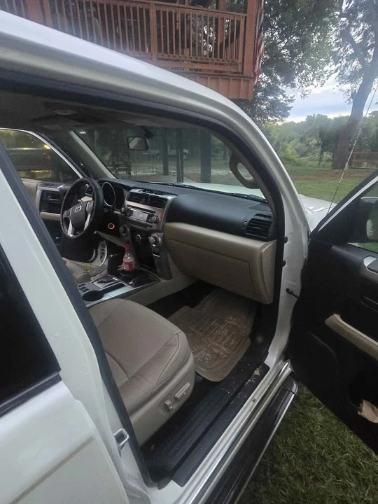 2010 Toyota 4Runner 5th Gen - Image 12 of 14