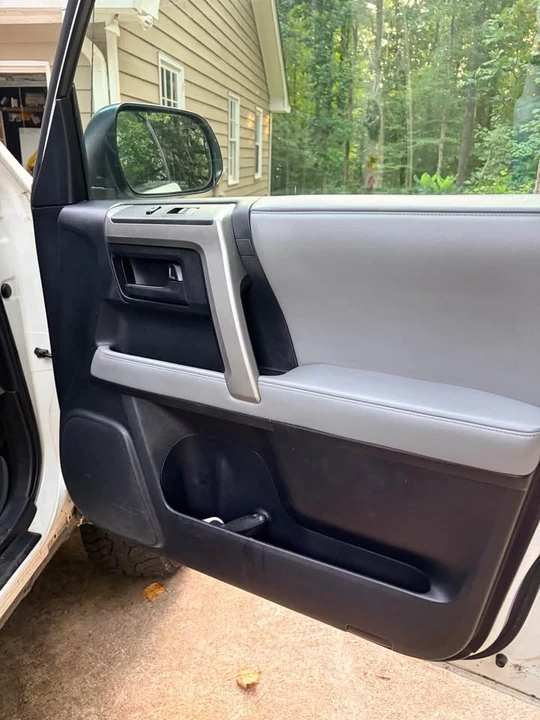 2010 Toyota 4Runner 5th Gen - Image 5 of 18