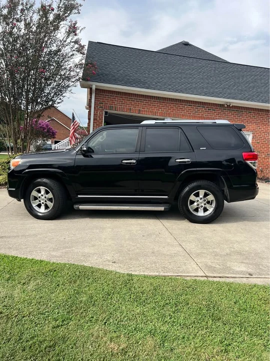 2010 Toyota 4Runner 5th Gen - Image 6 of 11