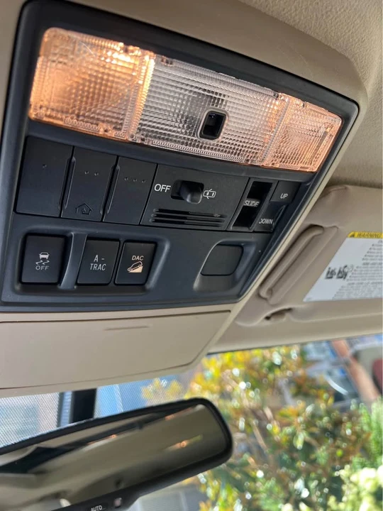 2010 Toyota 4Runner 5th Gen - Image 16 of 18