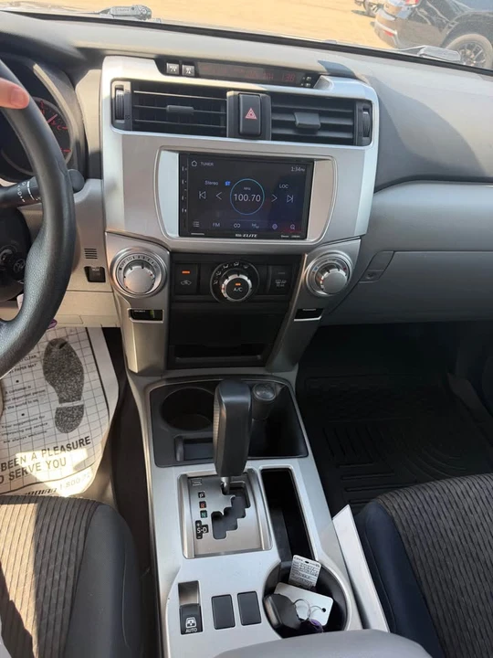 2010 Toyota 4Runner 5th Gen - Image 4 of 7