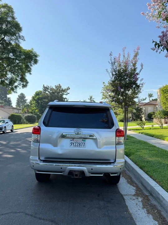 2010 Toyota 4Runner 5th Gen - Image 5 of 20