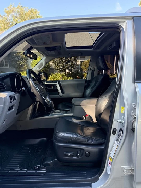2010 Toyota 4Runner 5th Gen - Image 17 of 20
