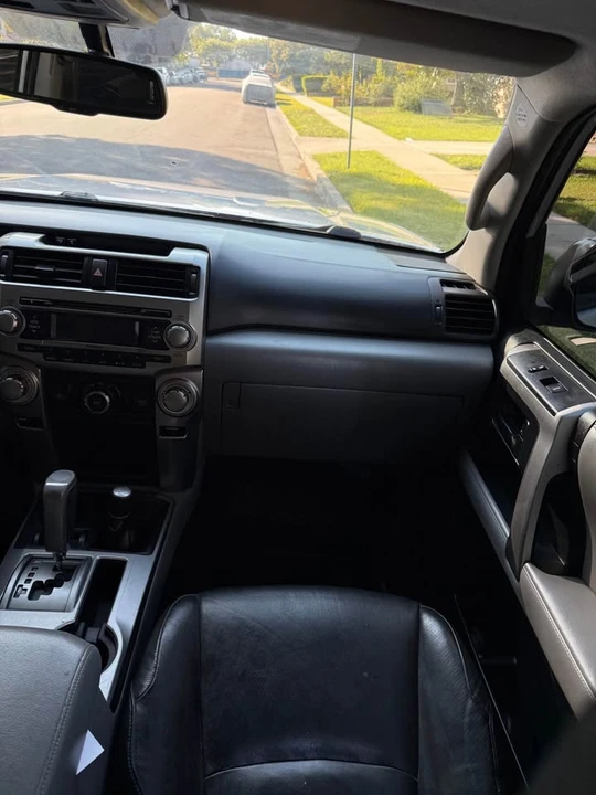2010 Toyota 4Runner 5th Gen - Image 13 of 20