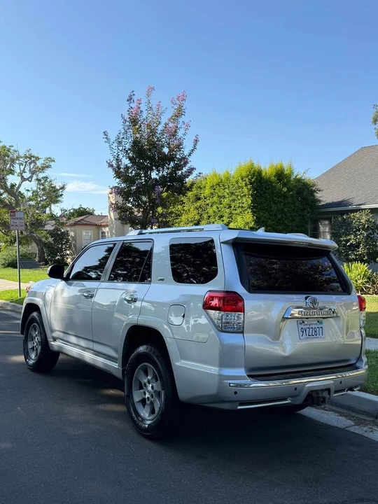 2010 Toyota 4Runner 5th Gen - Image 6 of 20