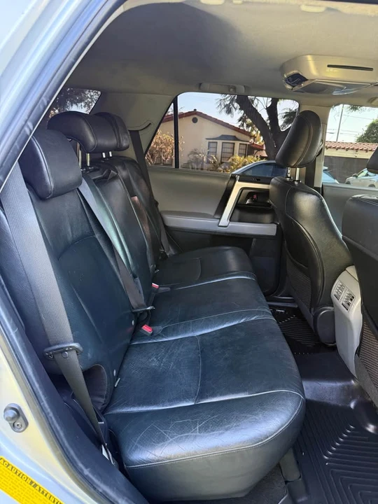 2010 Toyota 4Runner 5th Gen - Image 9 of 20