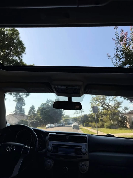 2010 Toyota 4Runner 5th Gen - Image 15 of 20