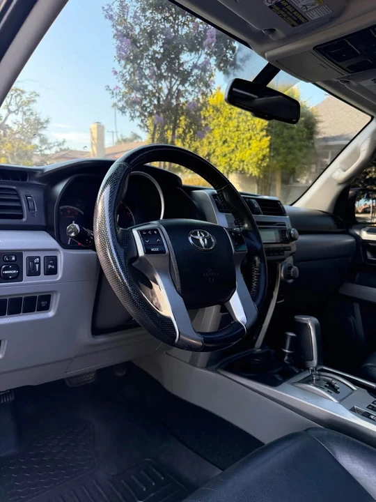 2010 Toyota 4Runner 5th Gen - Image 13 of 20