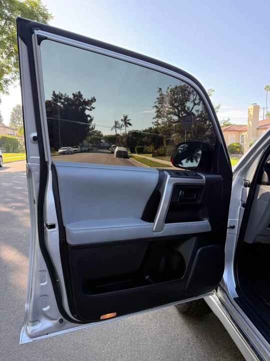 2010 Toyota 4Runner 5th Gen - Image 14 of 20