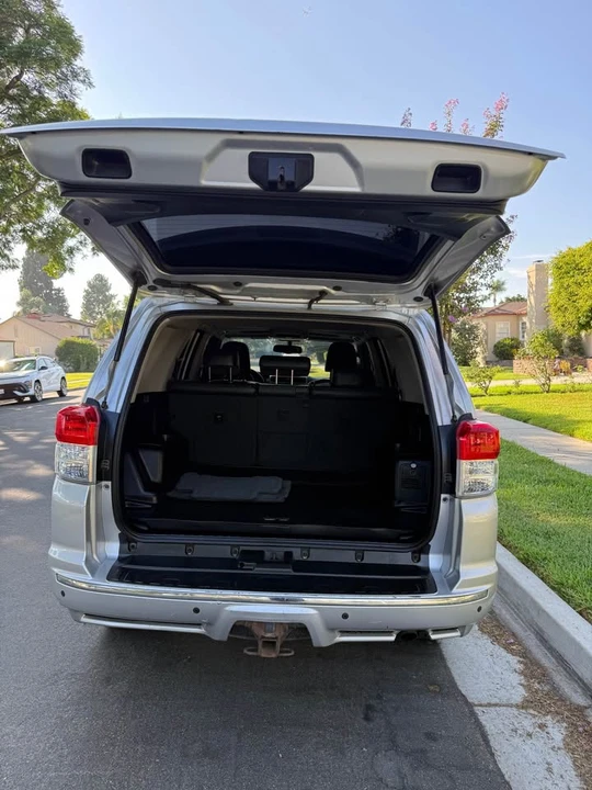 2010 Toyota 4Runner 5th Gen - Image 7 of 20