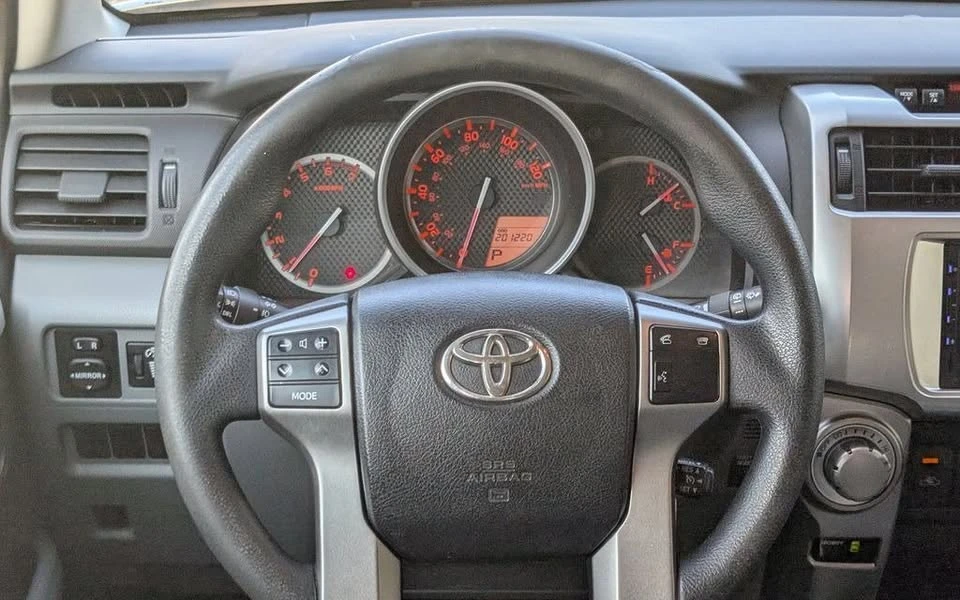 2010 Toyota 4Runner 5th Gen - Image 14 of 18