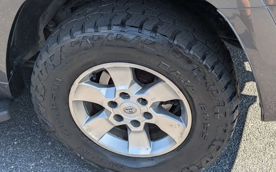 2010 Toyota 4Runner 5th Gen - Image 8 of 18