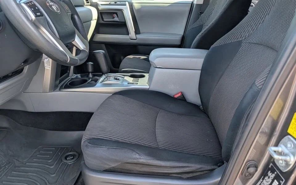 2010 Toyota 4Runner 5th Gen - Image 12 of 18