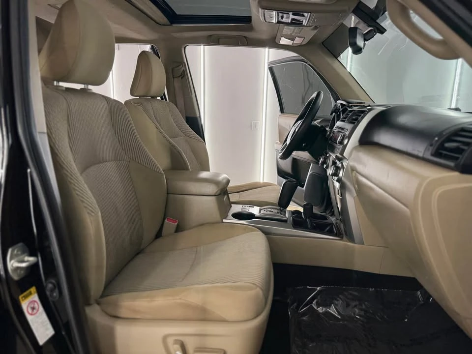 2010 Toyota 4Runner 5th Gen - Image 14 of 19