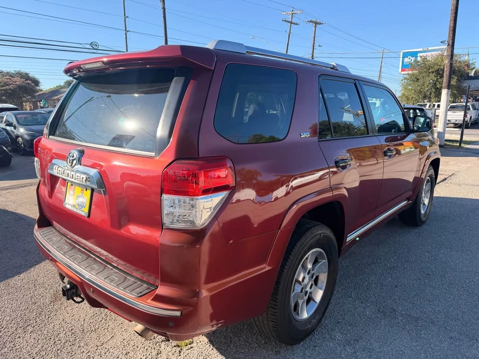 2010 Toyota 4Runner 5th Gen - Image 5 of 9
