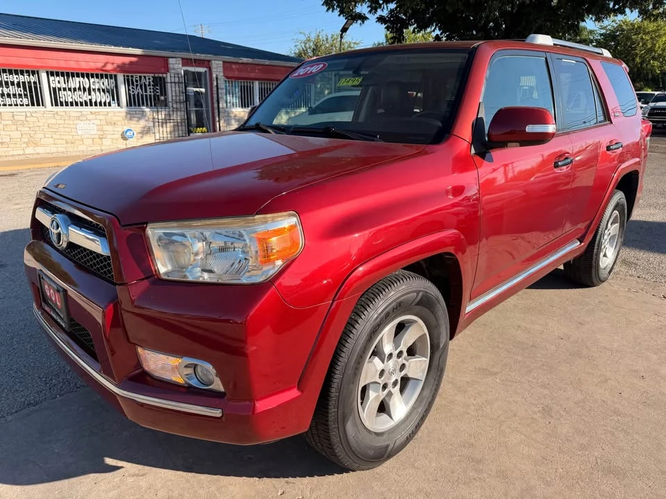 2010 Toyota 4Runner 5th Gen - Image 4 of 9