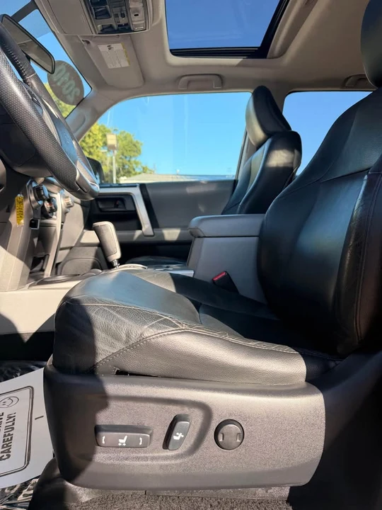 2010 Toyota 4Runner 5th Gen - Image 8 of 9