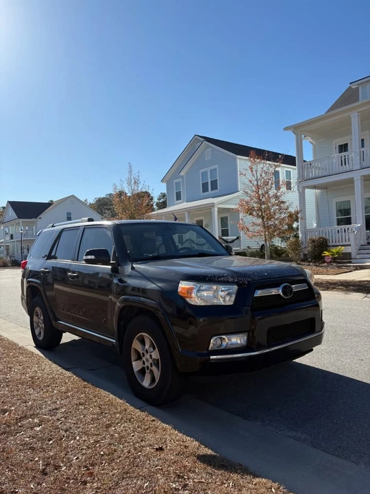 2010 Toyota 4Runner 5th Gen - Image 6 of 16