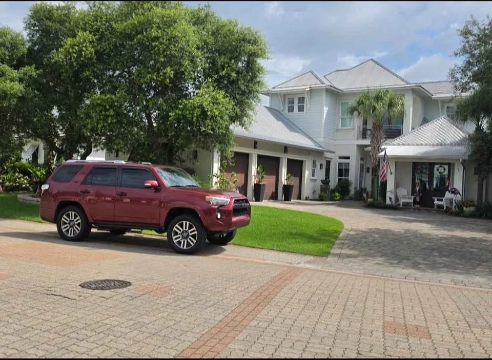 2010 Toyota 4Runner 5th Gen - Image 3 of 11