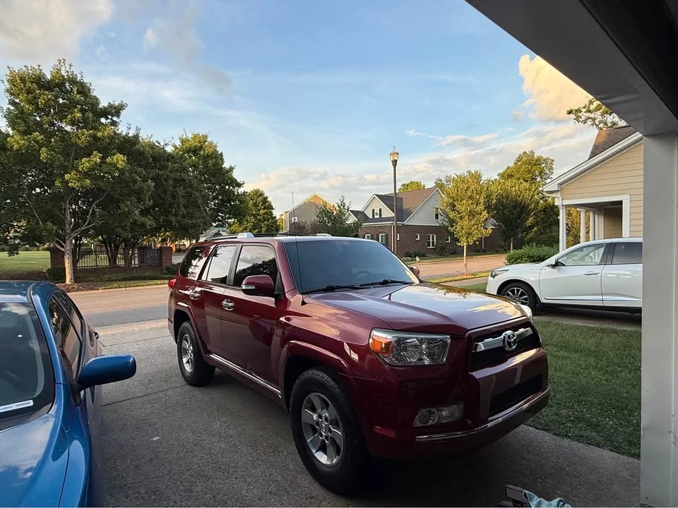 2010 Toyota 4Runner 5th Gen - Image 10 of 16