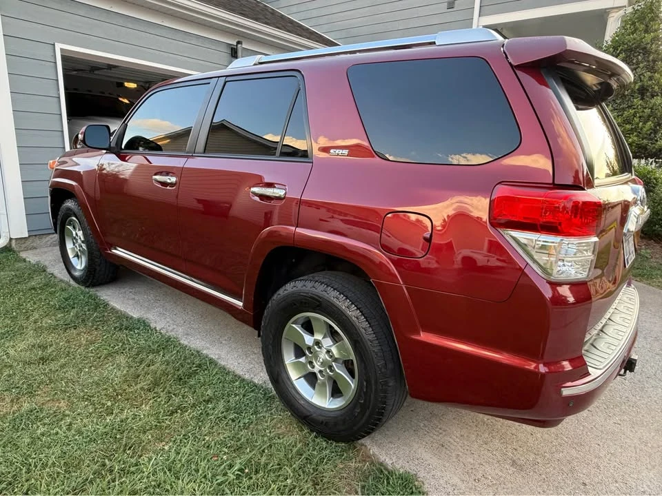 2010 Toyota 4Runner 5th Gen - Image 11 of 16