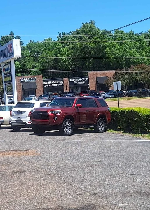2010 Toyota 4Runner 5th Gen - Image 7 of 11