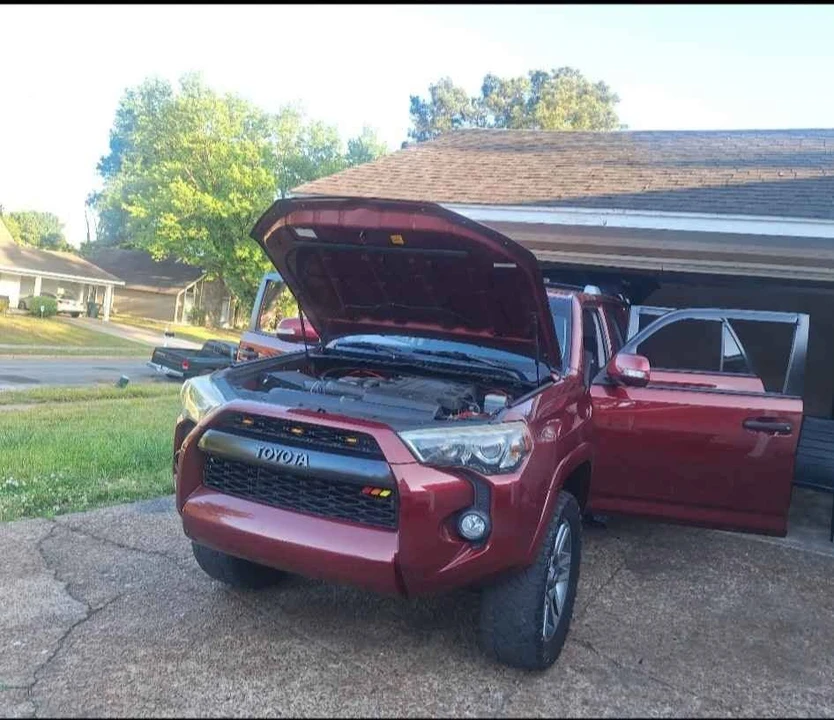 2010 Toyota 4Runner 5th Gen - Image 6 of 11