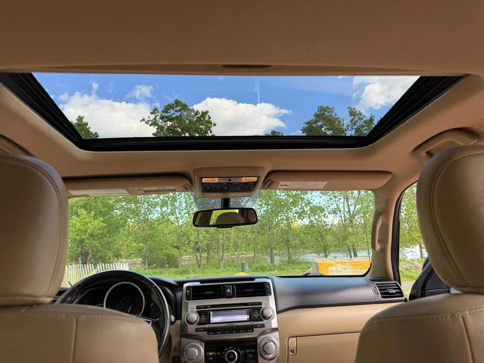 2010 Toyota 4Runner 5th Gen - Image 15 of 20
