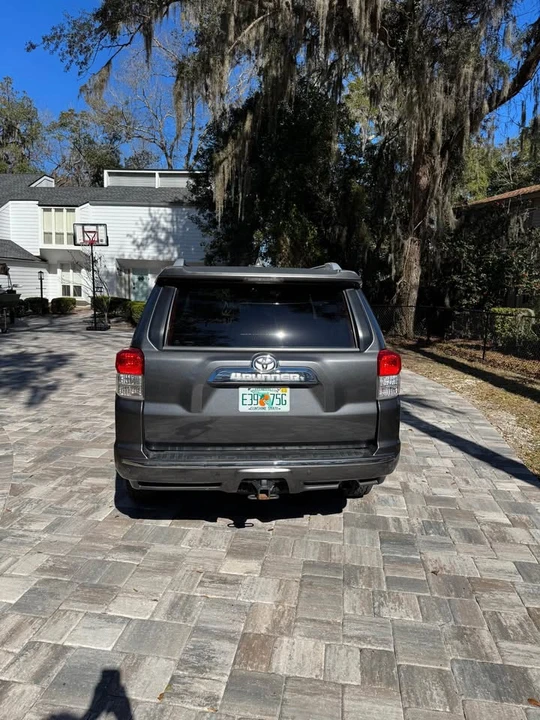 2010 Toyota 4Runner - Image 5 of 13