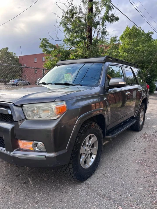 2010 Toyota 4Runner - Image 2 of 19