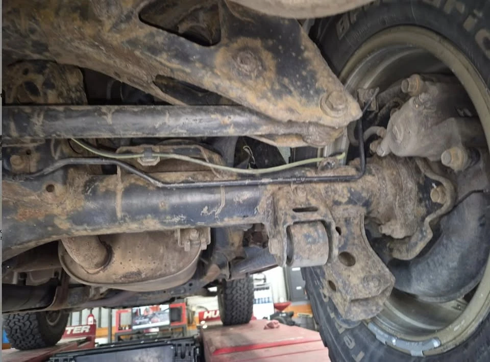 2010 Toyota 4Runner - Image 17 of 19