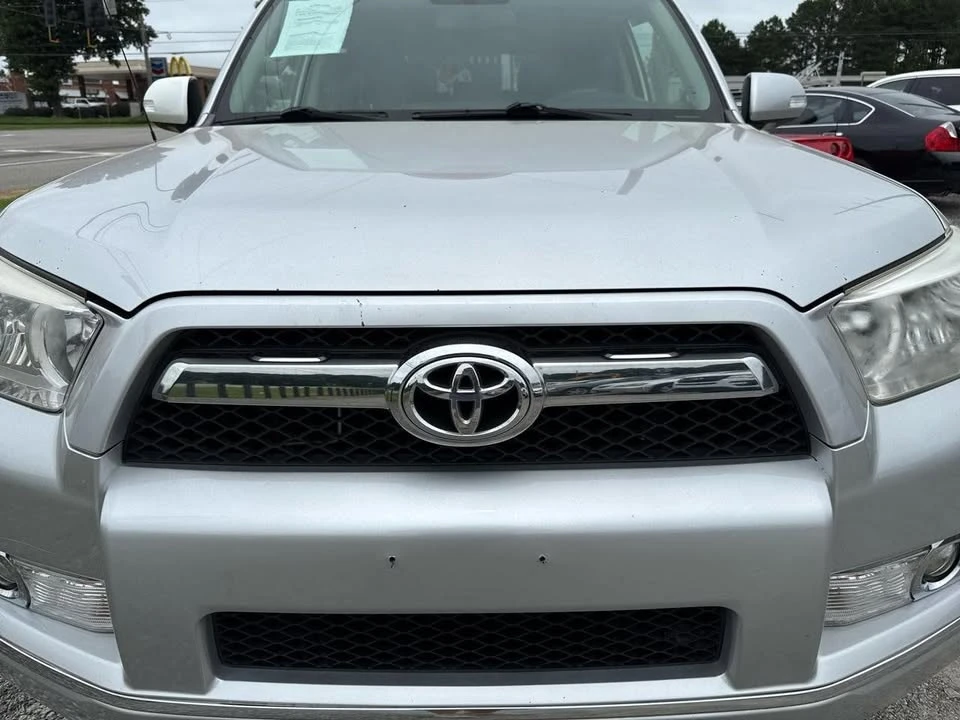 2010 Toyota 4Runner 5th Gen - Image 4 of 20