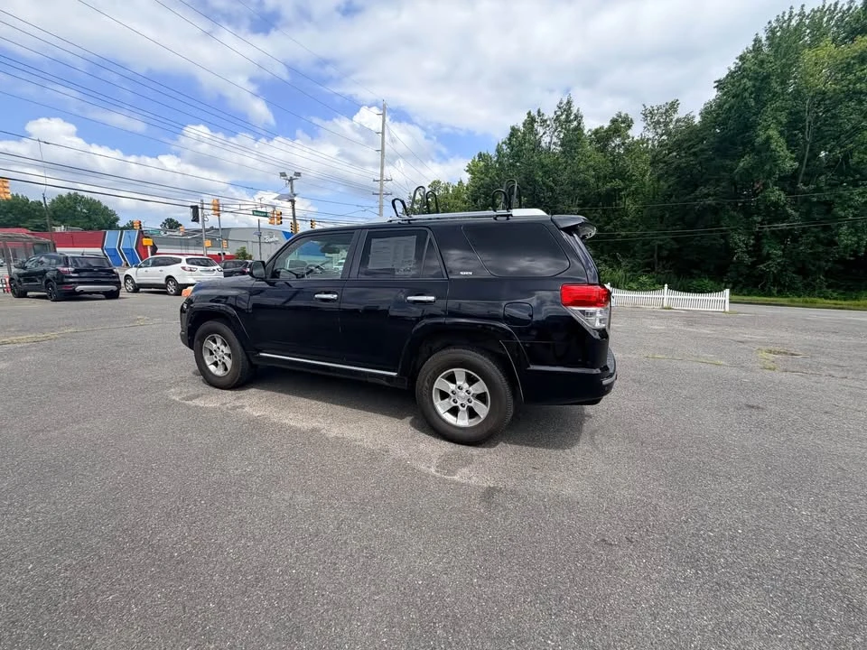 2010 Toyota 4Runner 5th Gen - Image 4 of 18