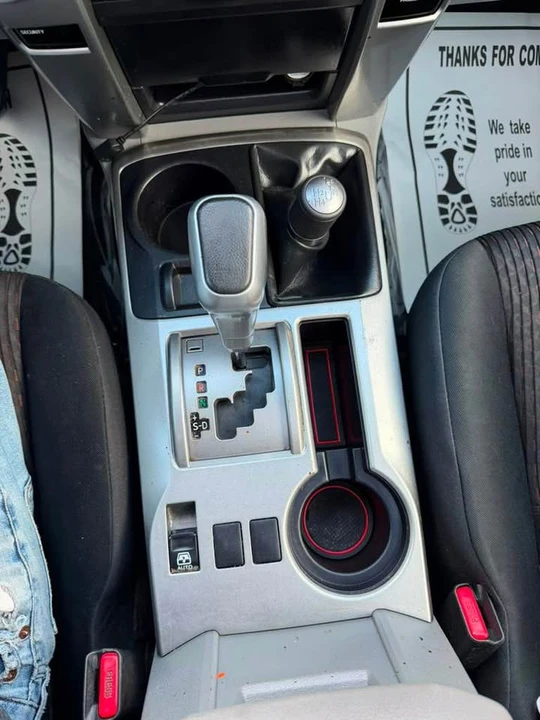 2010 Toyota 4Runner 5th Gen - Image 12 of 12