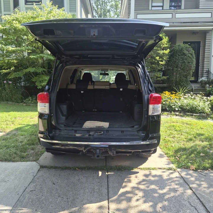 2010 Toyota 4Runner 5th Gen - Image 11 of 12